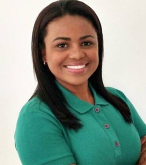 Filha de Fernandinho Beira-Mar é candidata a vereadora nessas eleições