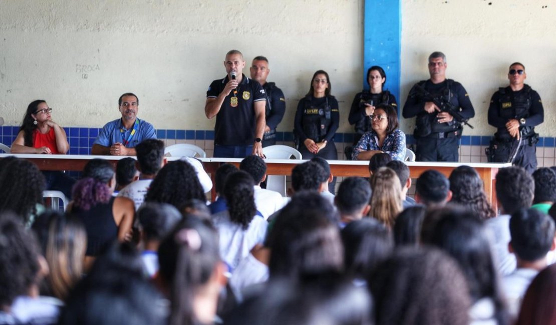 Mais de 1.100 escolas foram visitadas pela Segurança Pública em Alagoas no primeiro semestre