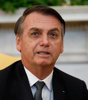 Bolsonaro diz que não existe intenção de privatizar BB e Caixa