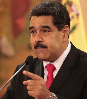 'Parem de lavar privadas e voltem', diz Maduro a migrantes