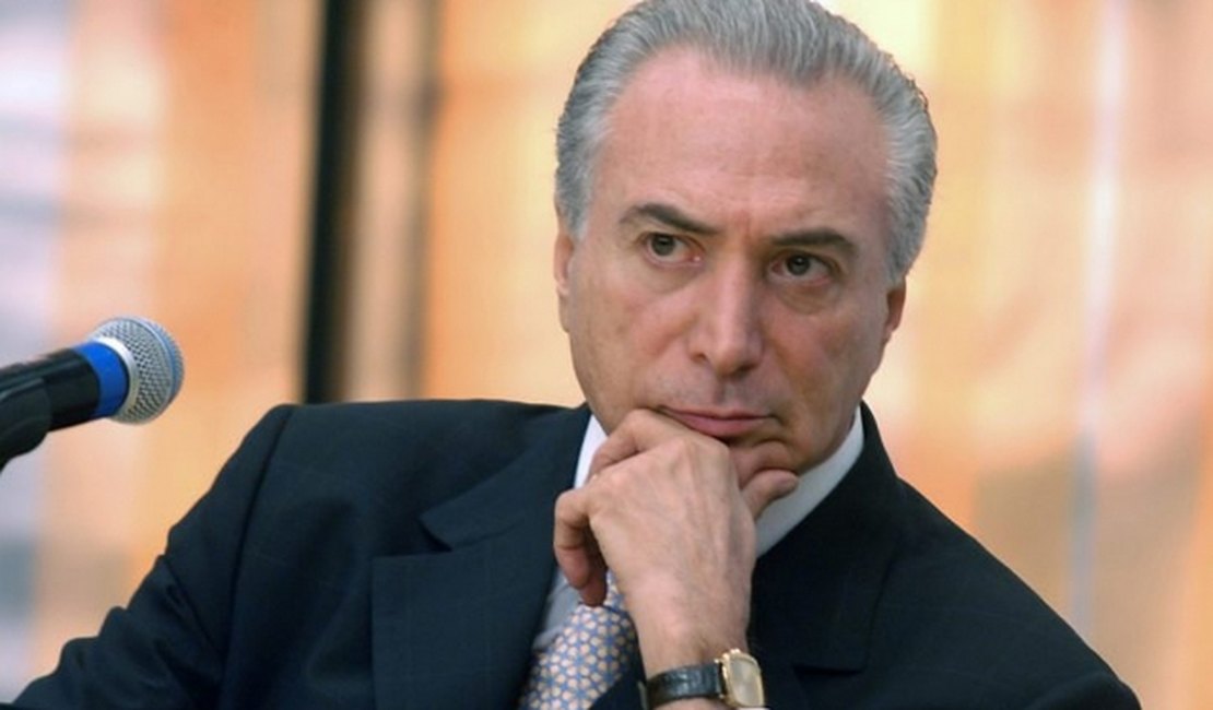 PMDB oficializa nesta terça-feira saída do governo Dilma