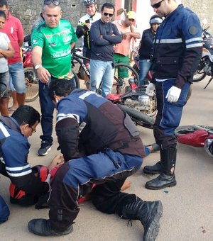 Colisão envolvendo mototaxista deixa vítima desacordada, em Arapiraca