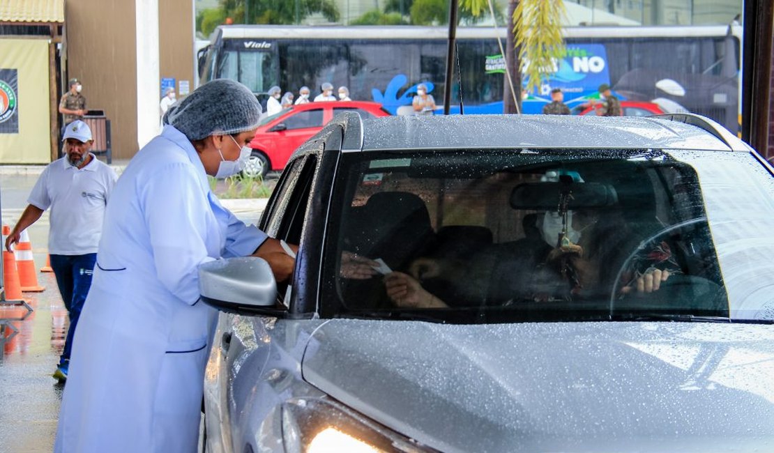 Prefeitura retorna com vacinação drive-thru neste final de semana