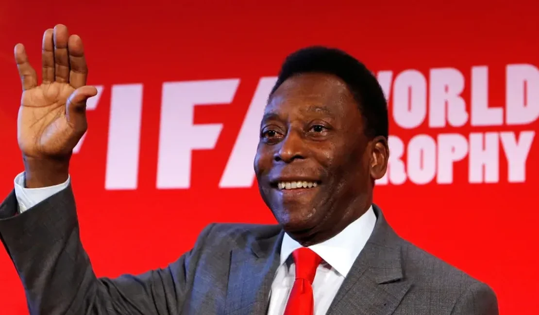 Revista americana elege Pelé como o melhor jogador da história