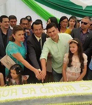 Inauguração de obras marca a emancipação política de Lagoa da Canoa