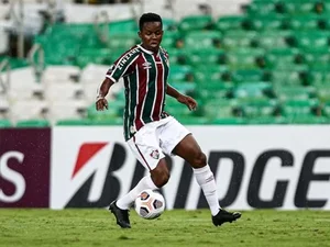Cazares comemora primeiro gol pelo Fluminense e projeta sequência: 'Continuar trabalhando e melhorar'