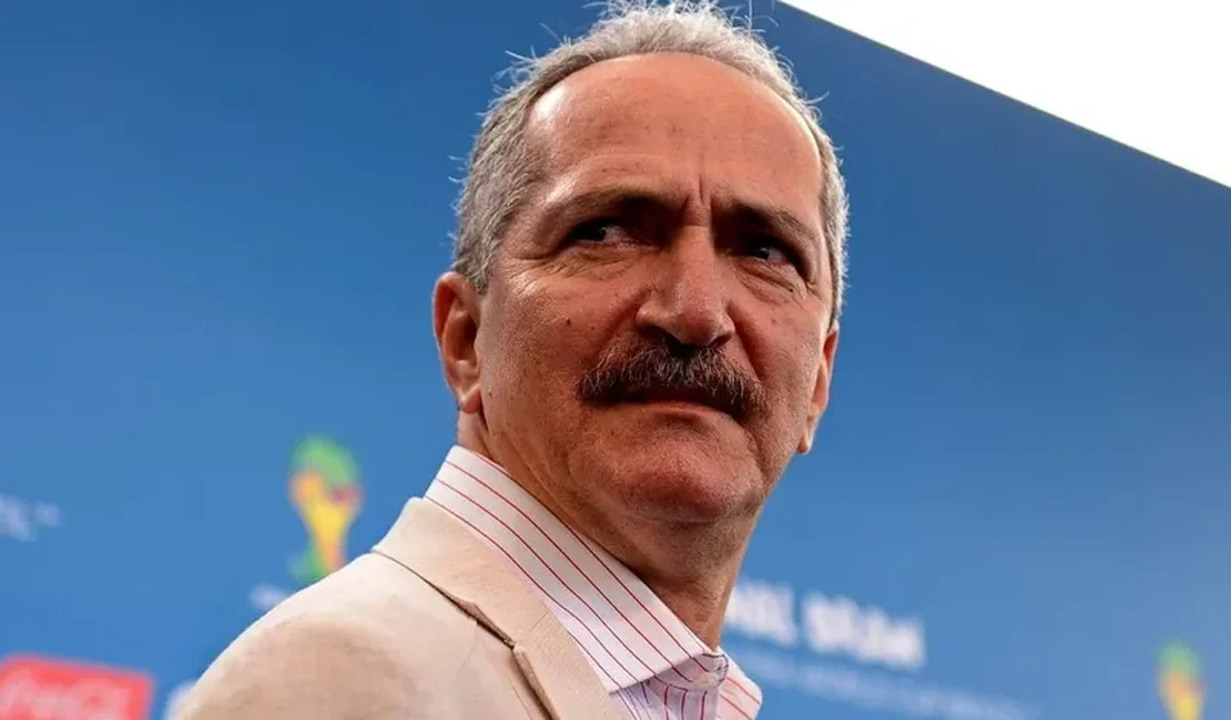 Alagoano Aldo Rebelo rechaça possibilidade de “golpe” por Bolsonaro; “Não duraria 24 horas”