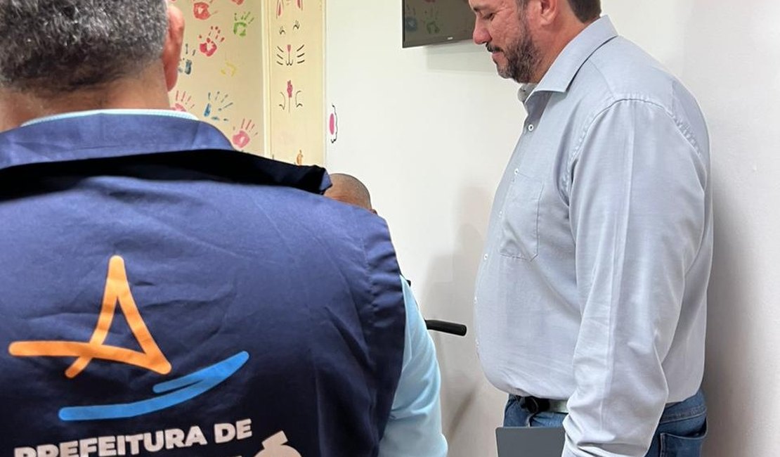 Leonardo Dias acompanha Prefeitura em visitas a clínica de referência em tratamento de autismo no MT