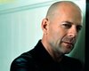 Bruce Willis é expulso de farmácia por não usar a máscara