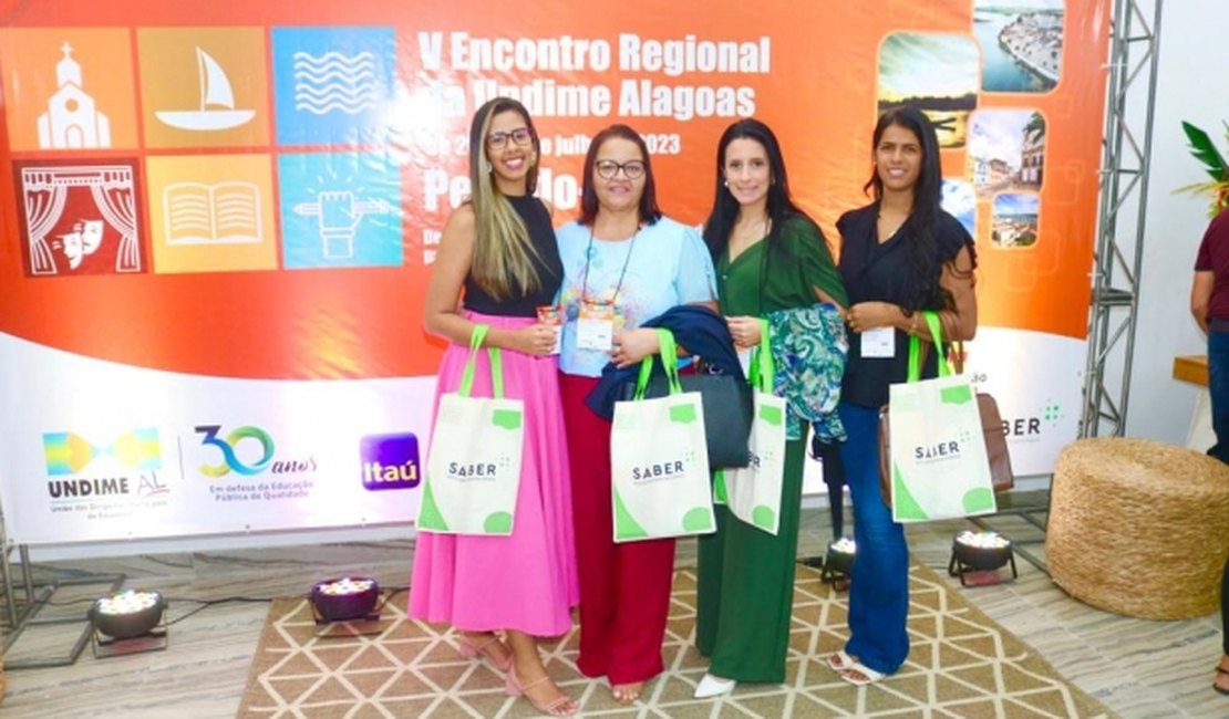 Professores de Palmeira participam do V Encontro Regional da Undime Alagoas