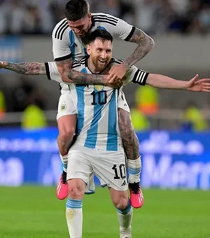 Messi marca contra Curaçao seu 100º gol pela seleção argentina