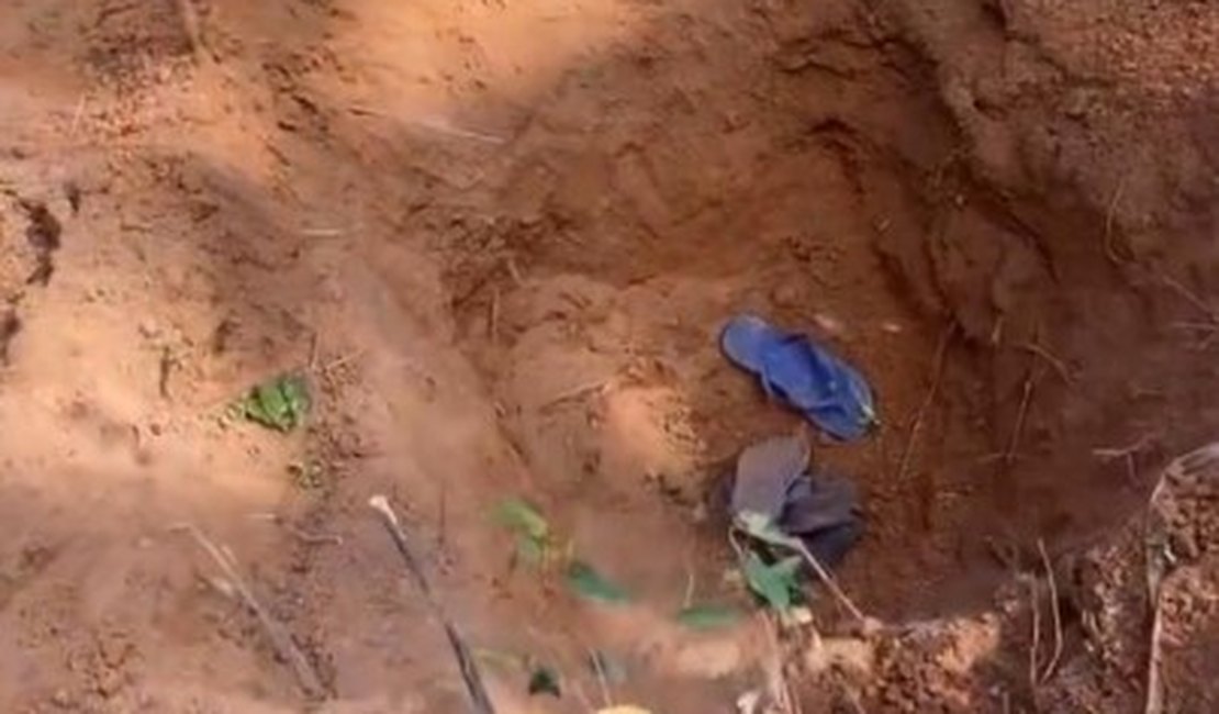 Três corpos enterrados em covas dentro de matagal são encontrados em Coruripe