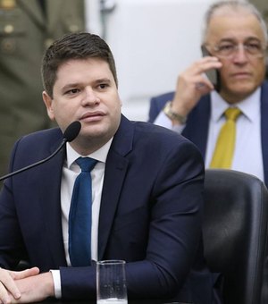 Davi Davino Filho pode ser o candidato ao Senado dos grupos de Cunha e Collor