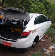 Táxi roubado durante assalto é recuperado pela Oplit