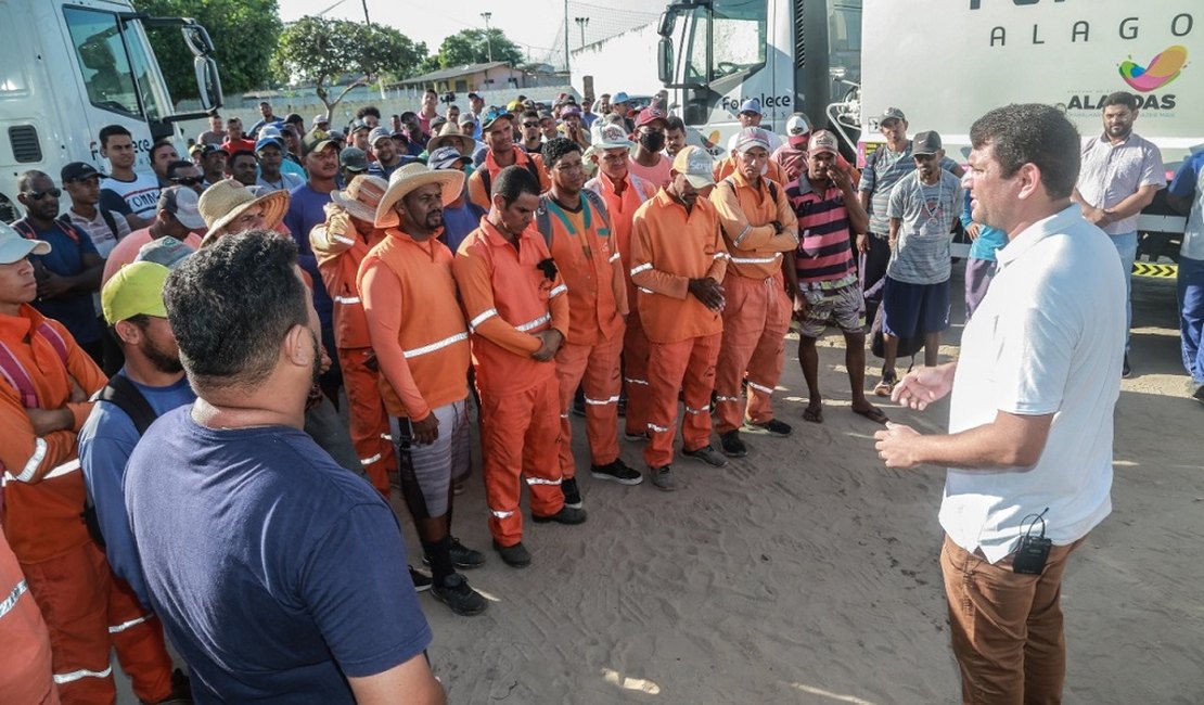 Programa Fortalece Alagoas entrega veículos para Secretaria de Serviços Públicos de Penedo