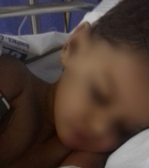 Criança atingida por bala durante atentado sai da UTI e se recupera em hospital