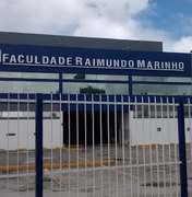 Oficiais de justiça cumprem ação de despejo contra faculdade particular de Maceió