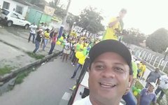 Heraldy Maxes participando de movimento Pró-Bolsonaro