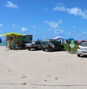 Ladrão arromba carro e furta dinheiro e caixa de som na Praia de Antunes
