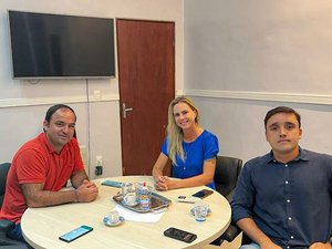 Falta d’água em Junqueiro: deputado e prefeito unem esforços para encontrar solução junto à Casal