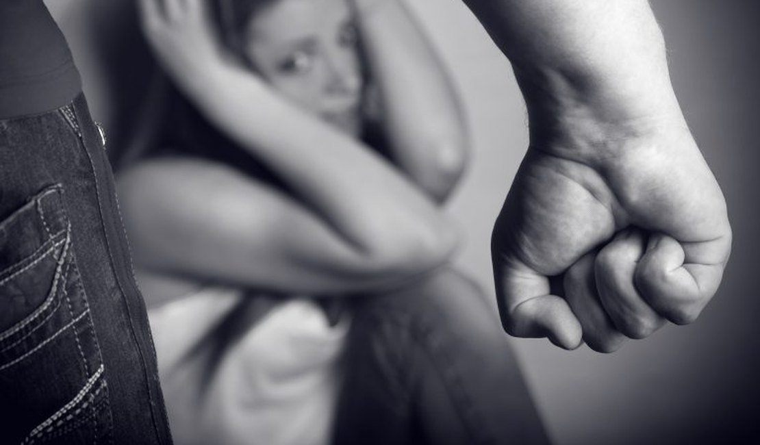 Mulher desmaia após ser agredida pelo marido em Rio Largo