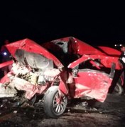 Morre terceira vítima de acidente entre quatro veículos na BR-104, em Murici