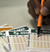 Mega-Sena acumula e deve pagar R$ 14 milhões na próxima quarta-feira