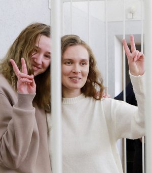 Jornalistas são condenadas a 2 anos de prisão em Belarus por filmar protestos