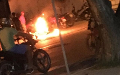 Veículo em chamas, em Arapiraca
