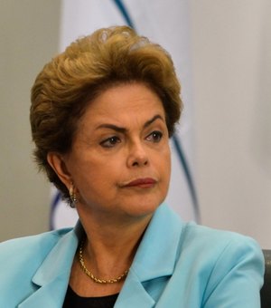 Dilma diz que golpe contra seu mandato tem 'chefe e vice-chefe?