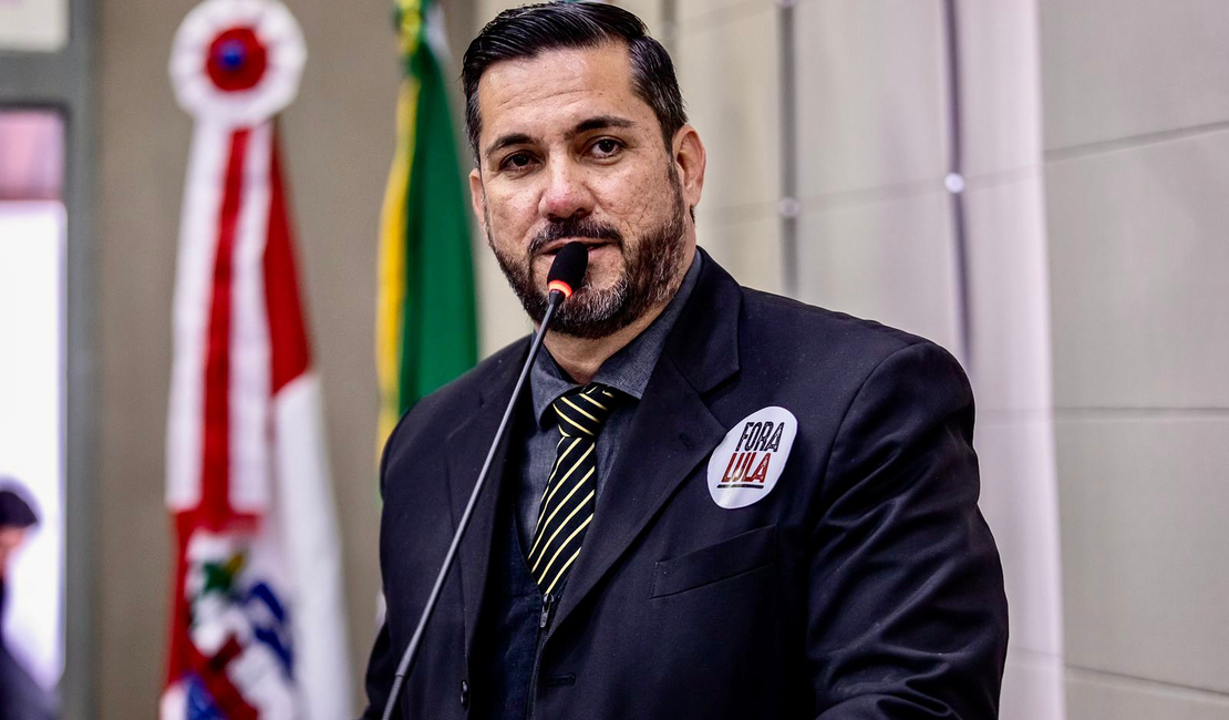 Leonardo Dias cobra rigidez em casos de crimes de intolerância religiosa: 'é preciso endurecer o código penal'