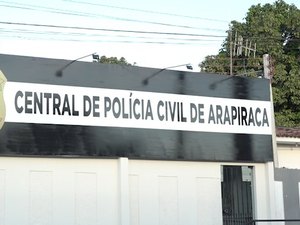 Homem e mulher são detidos após situação de vias de fato, em Arapiraca