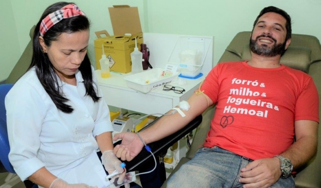 Campanha junina do Hemoal distribui camisas para doadores de sangue