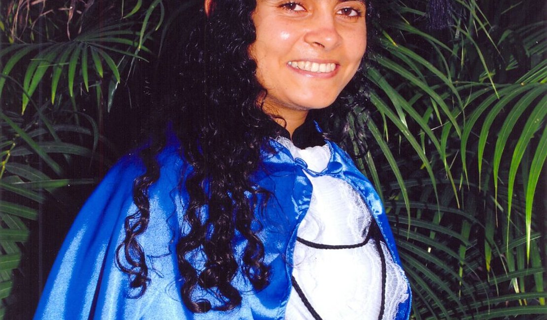Alagoana vence preconceitos e é a primeira mulher da família a cursar doutorado