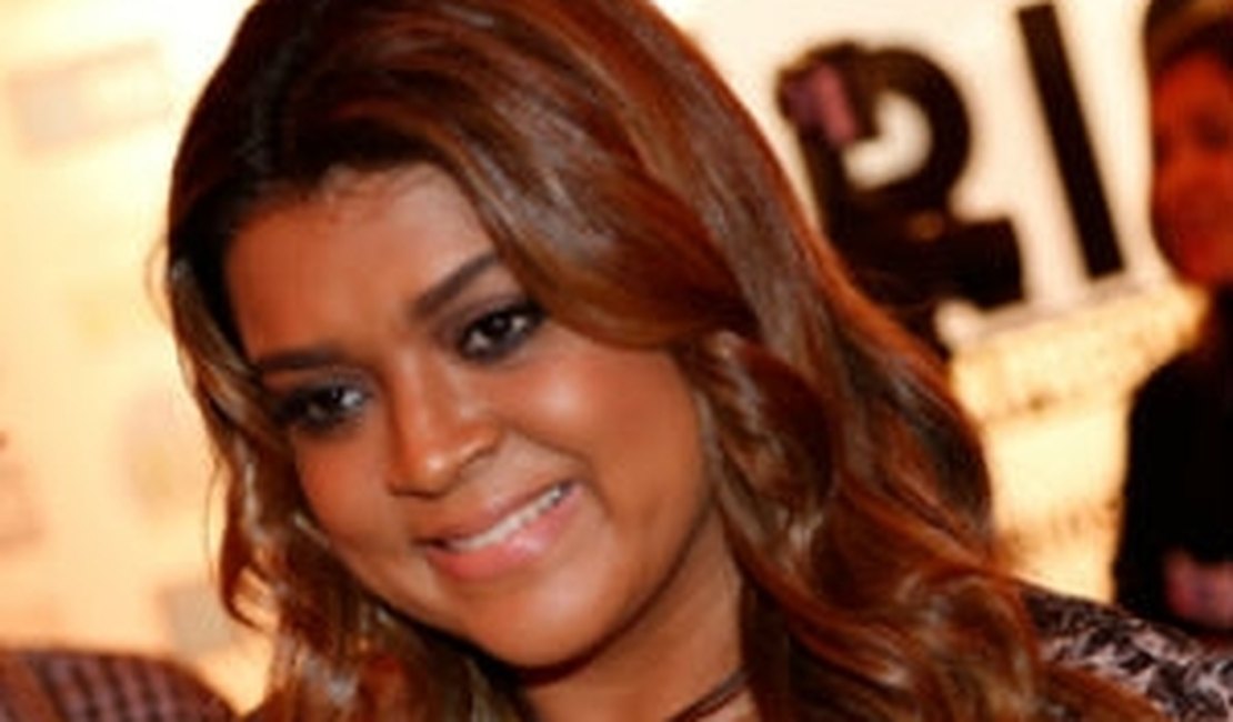 Doença faz cantora Preta Gil emagrecer oito quilos