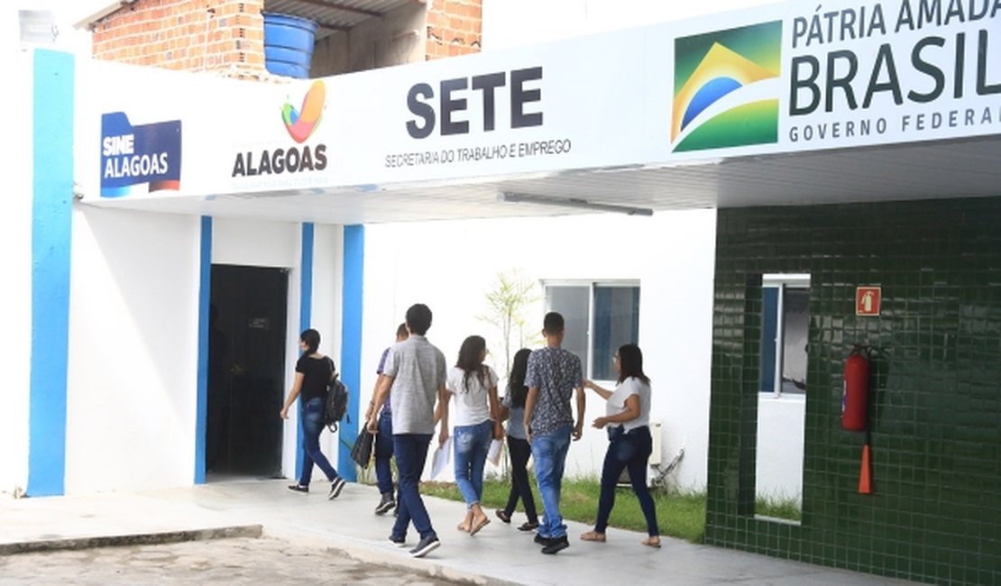 Sine disponibiliza 250 vagas de emprego para contratação imediata