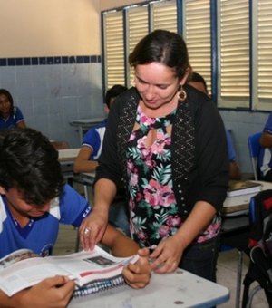 Secretaria de Educação convoca professores temporários e auxiliares de sala