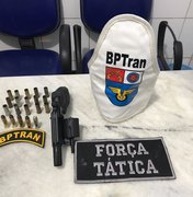 Idoso é detido com arma de fogo e cinco munições na Região Metropolitana