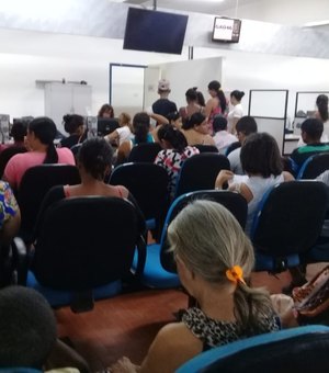 [Vídeo] População de Arapiraca reclama de atendimento em unidade do Já!