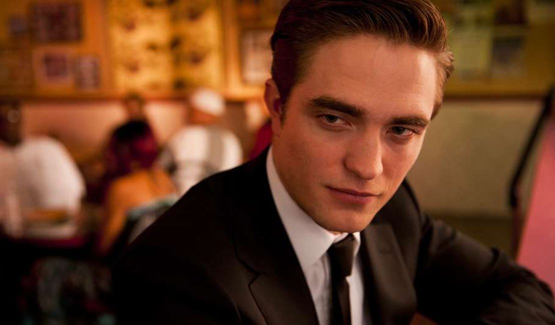 Robert Pattinson queria 'estrangular' Kristen Stewart durante cena de Eclipse