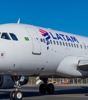 Comitiva de advogados alagoanos denuncia transtornos em voo da LATAM