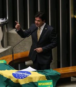 Bolsonaro escolhe investigado para Ministério da Saúde