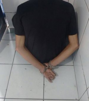 Homem é preso após roubar cerca de R$ 180,00 em shampoos em shopping