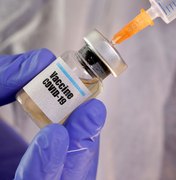 Vacina de Oxford pode ter registro aprovado em junho de 2021