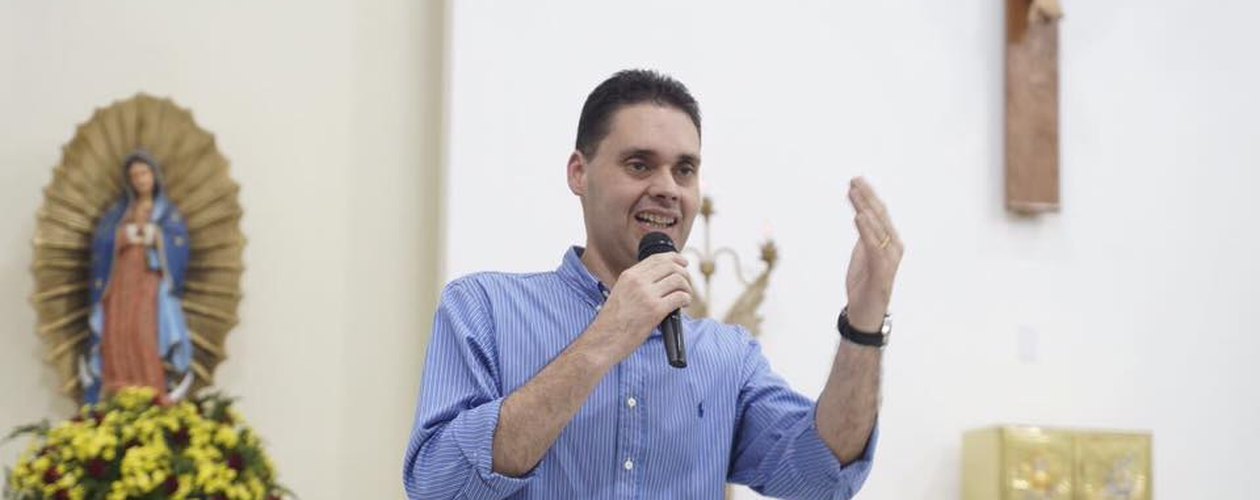 Prefeito de Teotônio Vilela não convoca concursados para usar cargos visando eleições
