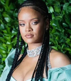 Rihanna será a atração principal do show do intervalo do Super Bowl 2023