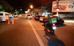 Operação Lei Seca flagra 35 infrações de trânsito em Maceió