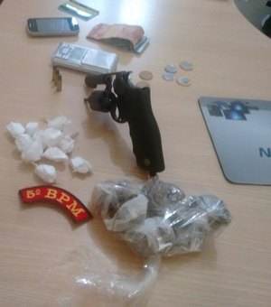 Polícia prende homem suspeito de tráfico de drogas e porte de arma