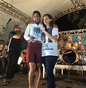 Aluna do Colégio Tiradentes vence festival de música do Encontro Estudantil