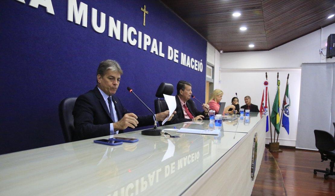 PL proíbe abandono de animais domésticos ou domesticados em logradouros públicos